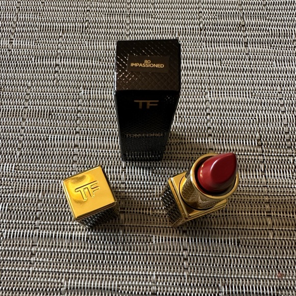 NEW♥️Tom Ford Impassioned 2pc Bundle - Picture 5 of 10